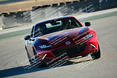 media/Dec-13-2025-Extreme Speed (Sat) [[d129ecb0b9]]/Beginner/Session 3 (Turn 5)/